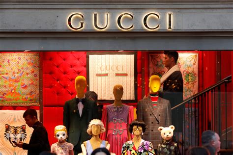 gucci success factors|gucci brand success stories.